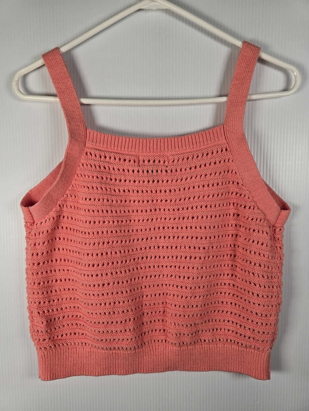 NWOT Universal Threads Bright Coral Women's Crochet Knit Crop Tank Top Size L - Picture 3 of 11